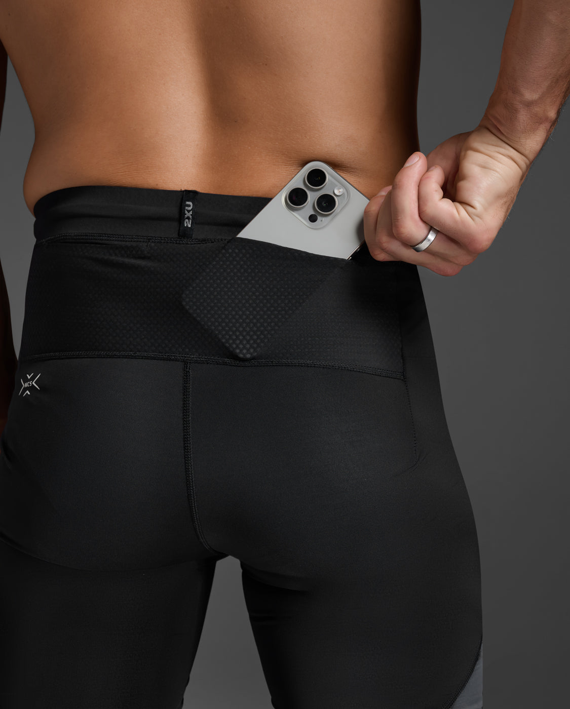 Light Speed React Compression Shorts | 2XU Singapore