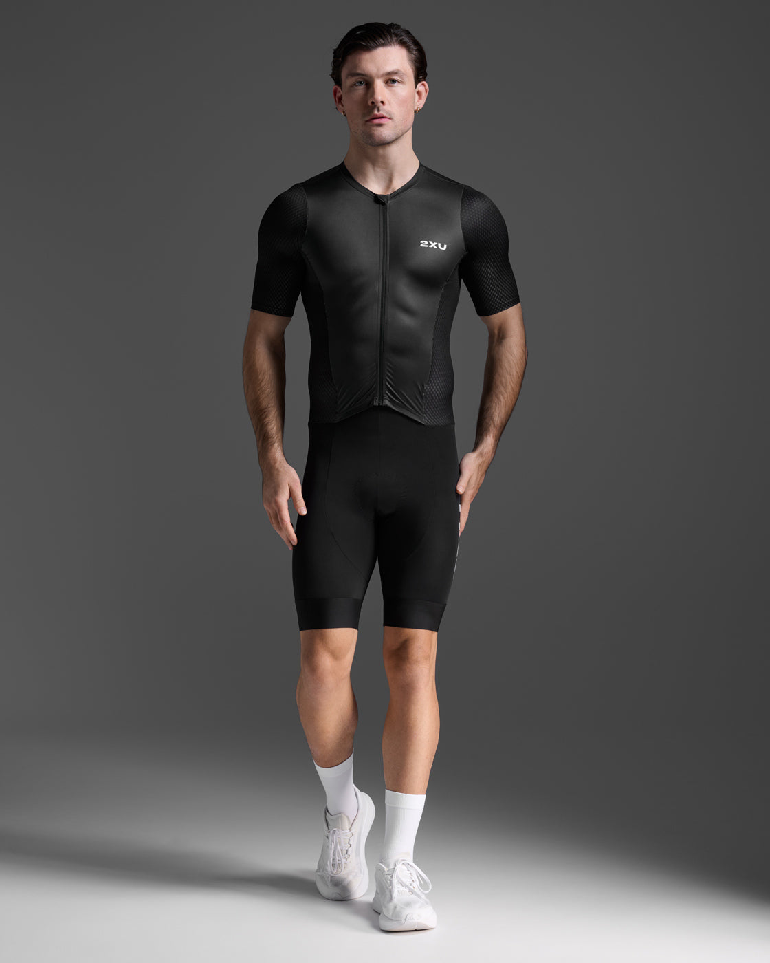 Aero Hex Sleeved Trisuit | 2XU Singapore