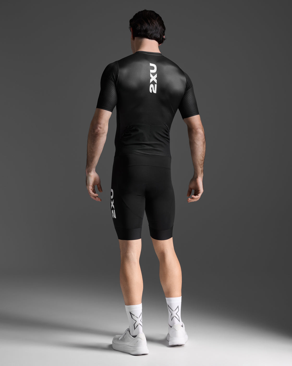 Aero Hex Sleeved Trisuit | 2XU Singapore