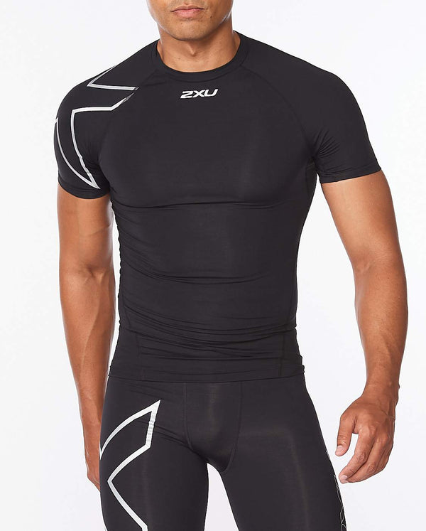2xu Malaysia Core Compression Short Sleeve Black Silver Reflective Front