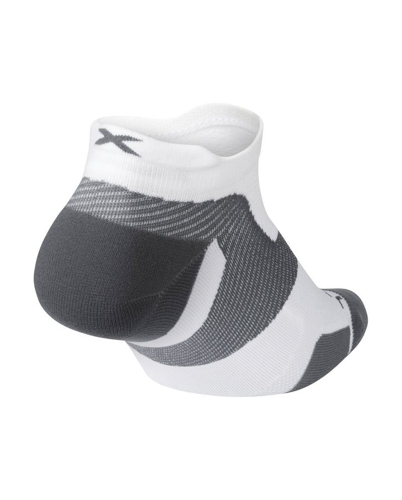 2xu Malaysia Vectr Light Cushion No Show Socks White Grey Back